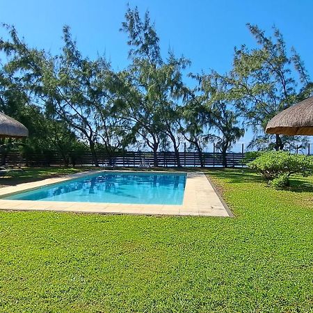 Clair De Lune - Private 2 Bedrooms Beachfront Villa Тру д'О Дус Екстериор снимка